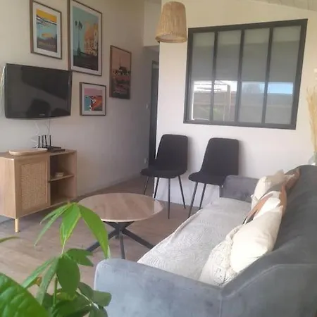 Maison 4pers Avec Jacuzzi Privatif Couvert Proche Ocean بيت للعطل *