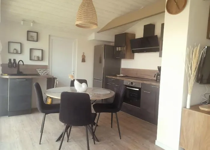 Maison 4p Jacuzzi Prive Couvert 1,6km Ocean 滨海布朗